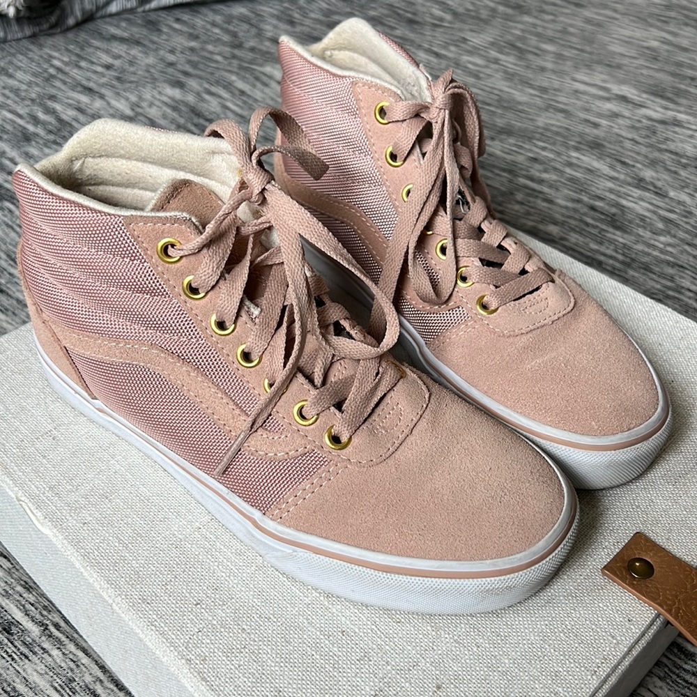 Blush Pink high top vans